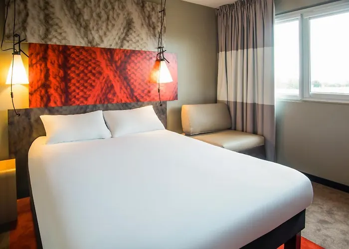 Ibis Tarbes Отель 3*