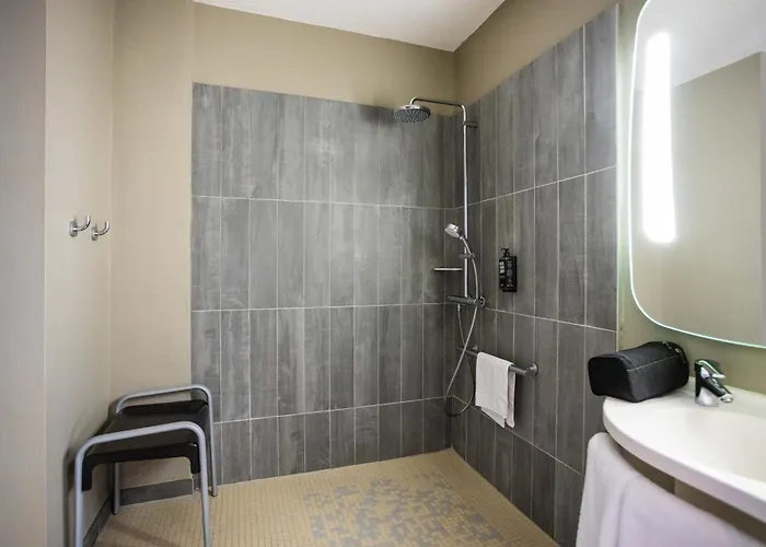 Отель Ibis Tarbes