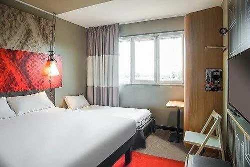 Ibis Tarbes Отель 3*