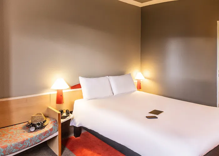 Ibis Tarbes Отель 3*