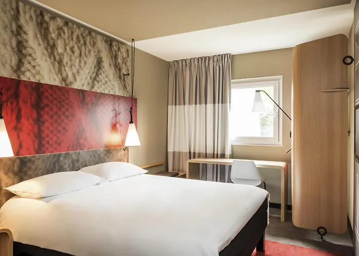 Ibis Tarbes Отель 3*