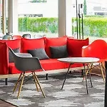 Ibis Tarbes 3*
