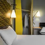 호텔 Ibis Tarbes 오도스