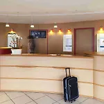 Ibis Tarbes 3*