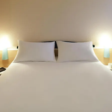 Ibis Tarbes