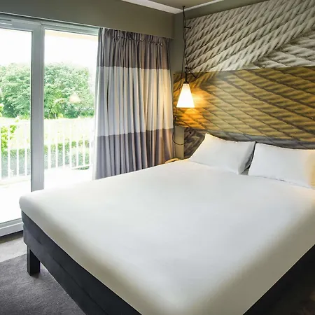 Ibis Tarbes Hotel