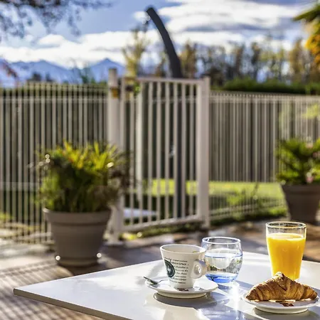 Ibis Tarbes Отель Odos