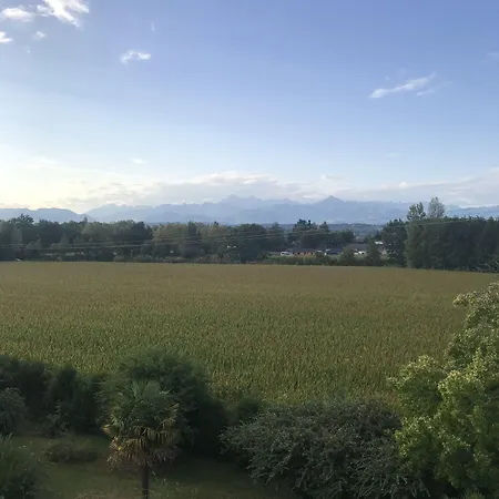 Ibis Tarbes Отель 3*