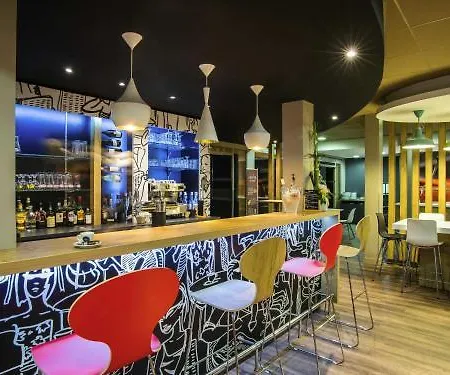 Hotel Ibis Tarbes 3*