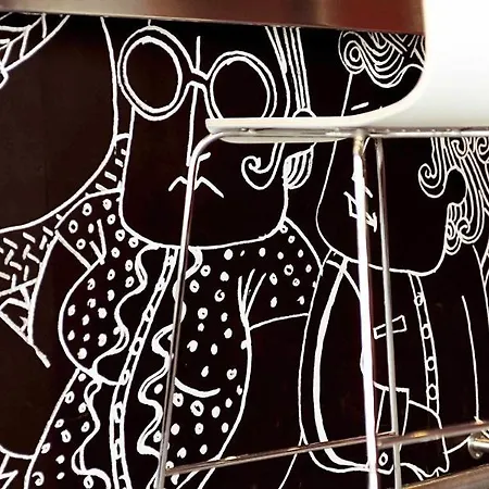 Ibis Tarbes Отель Odos