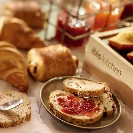 Отель Ibis Tarbes