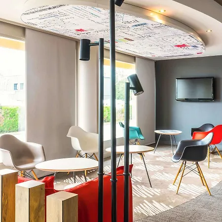 Ibis Tarbes Hotel 3*